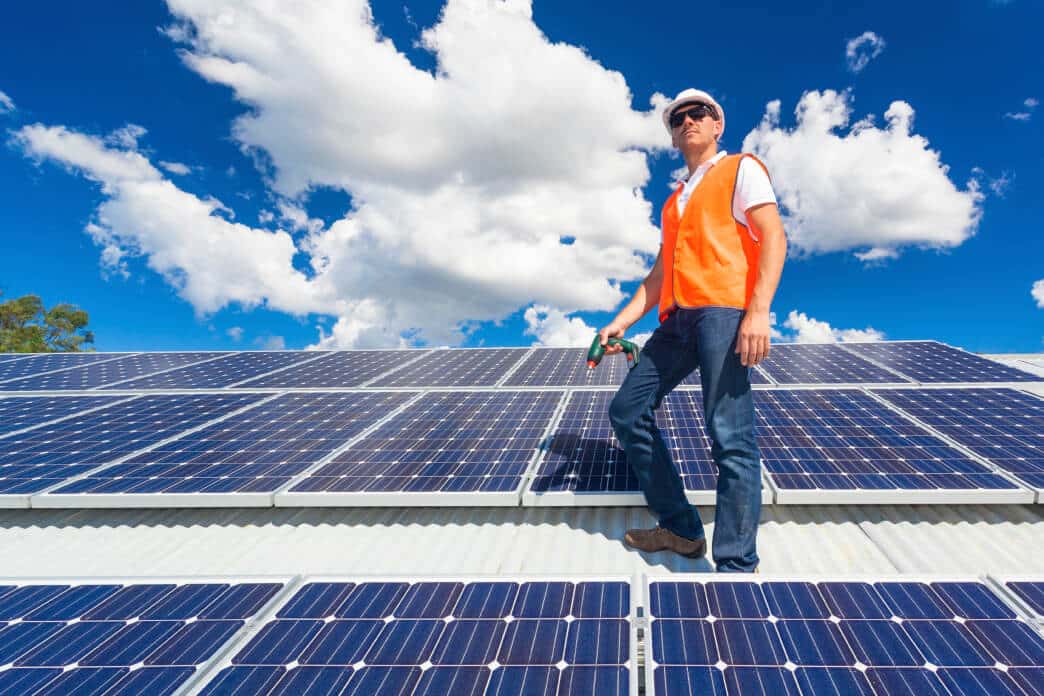 Installation solaire de 9 kWc : nombre de panneaux et surface